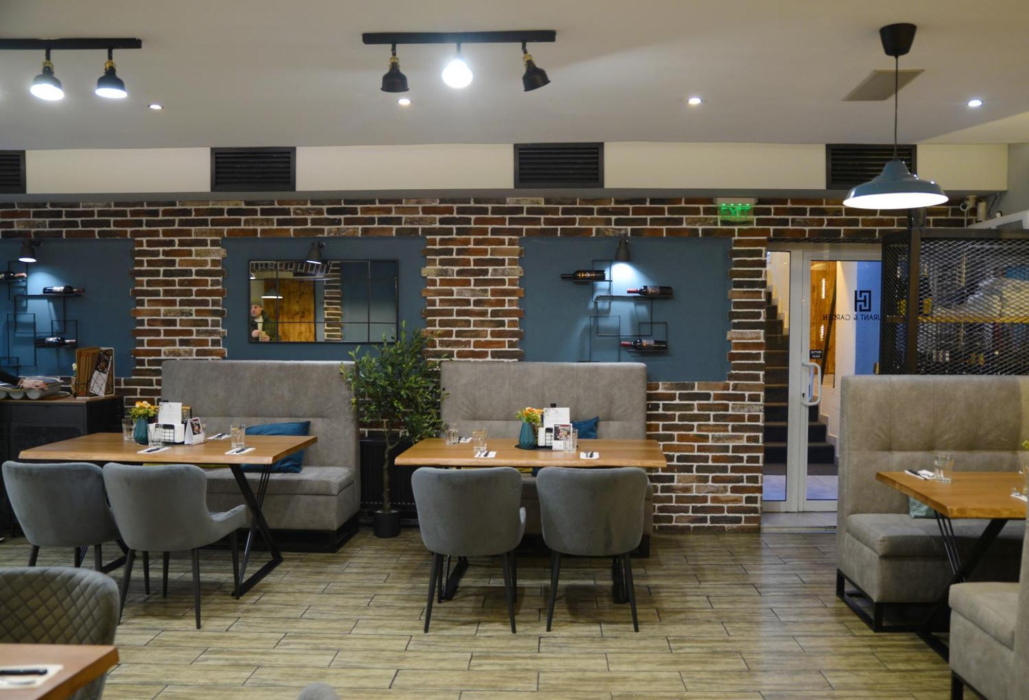 City House Family Hotel & Restaurant Ruse Exterior photo